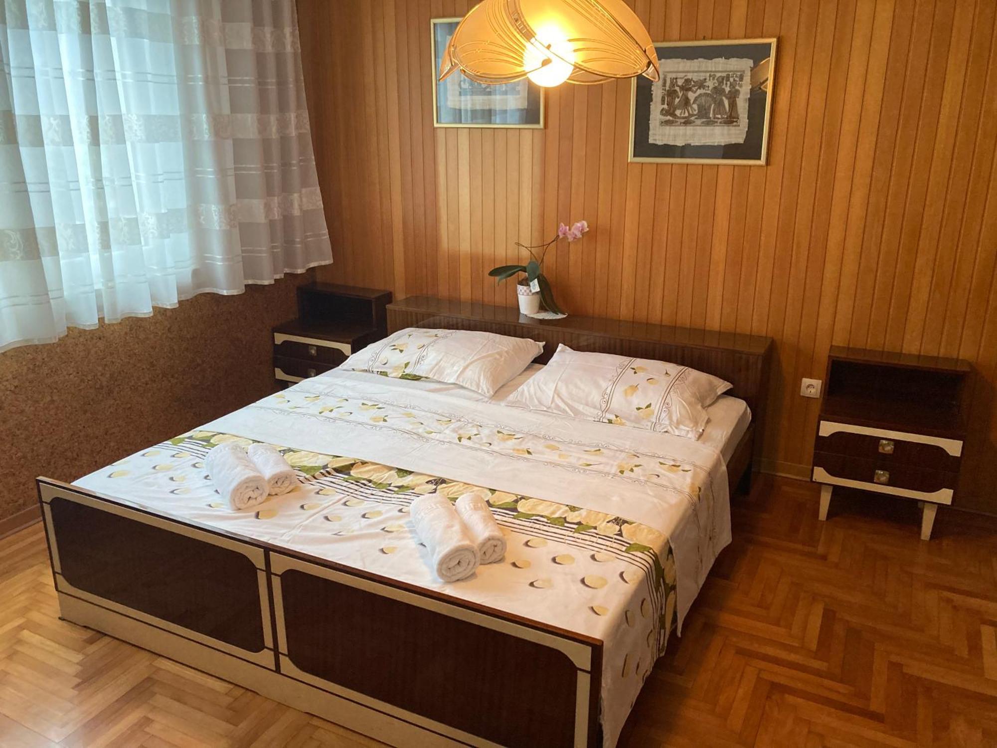 7 Flower Street Apartment Sempeter pri Gorici Buitenkant foto